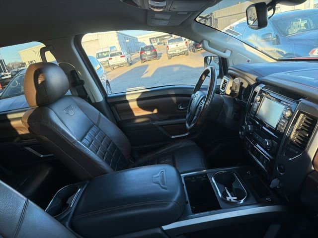 Used 2017 Nissan Titan Platinum Reserve image 11