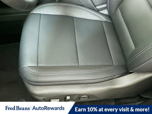 New 2026 Chevrolet Equinox EV LT image 18