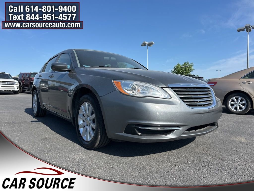 Used 2013 Chrysler 200 Touring w/ Cold Weather Group image 3