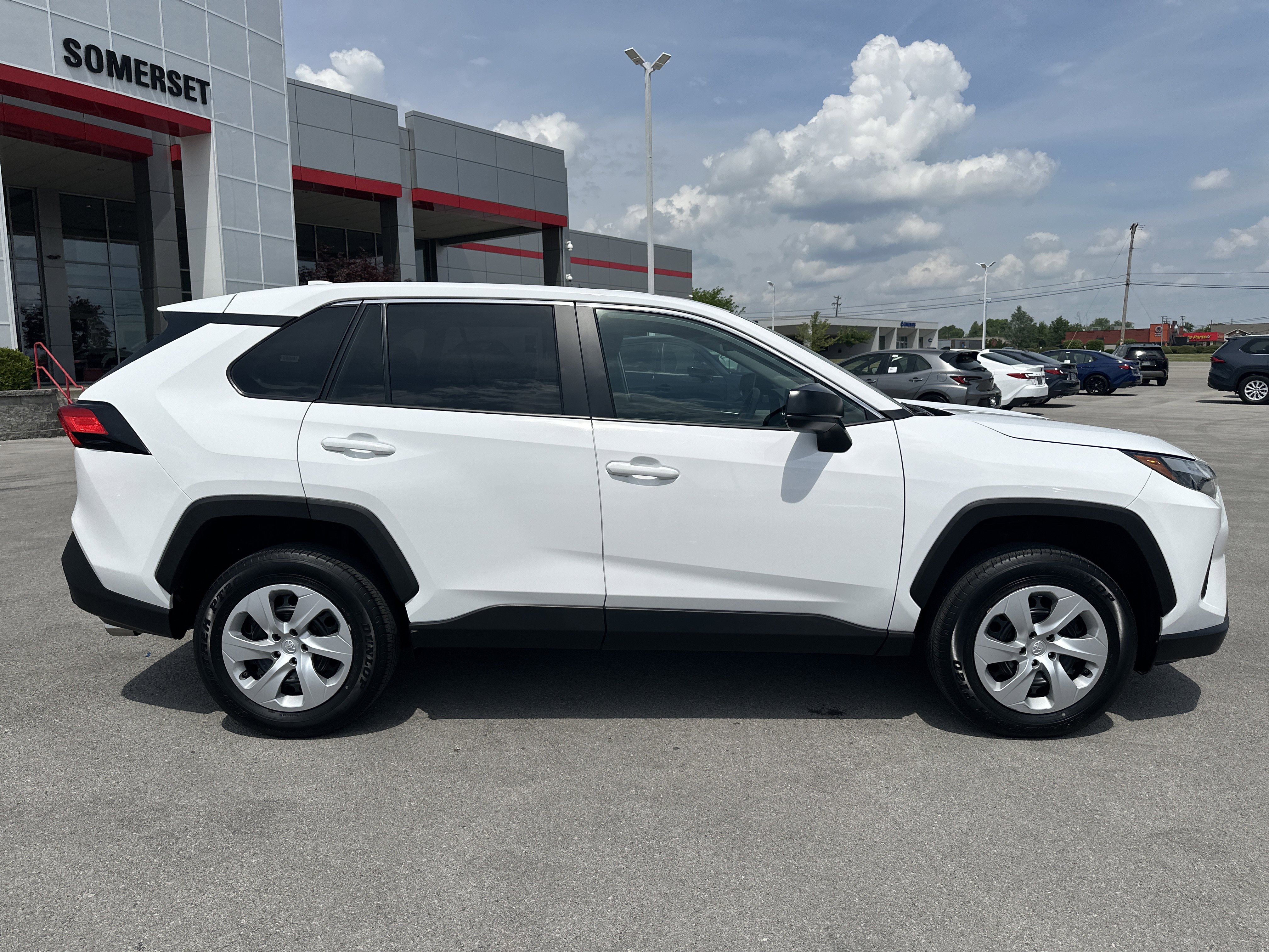 Certified 2025 Toyota RAV4 LE AWD/4WD image 5