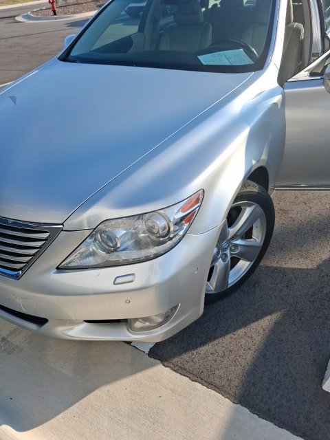 Used 2012 Lexus LS 460 L w/ Luxury Pkg RWD image 6