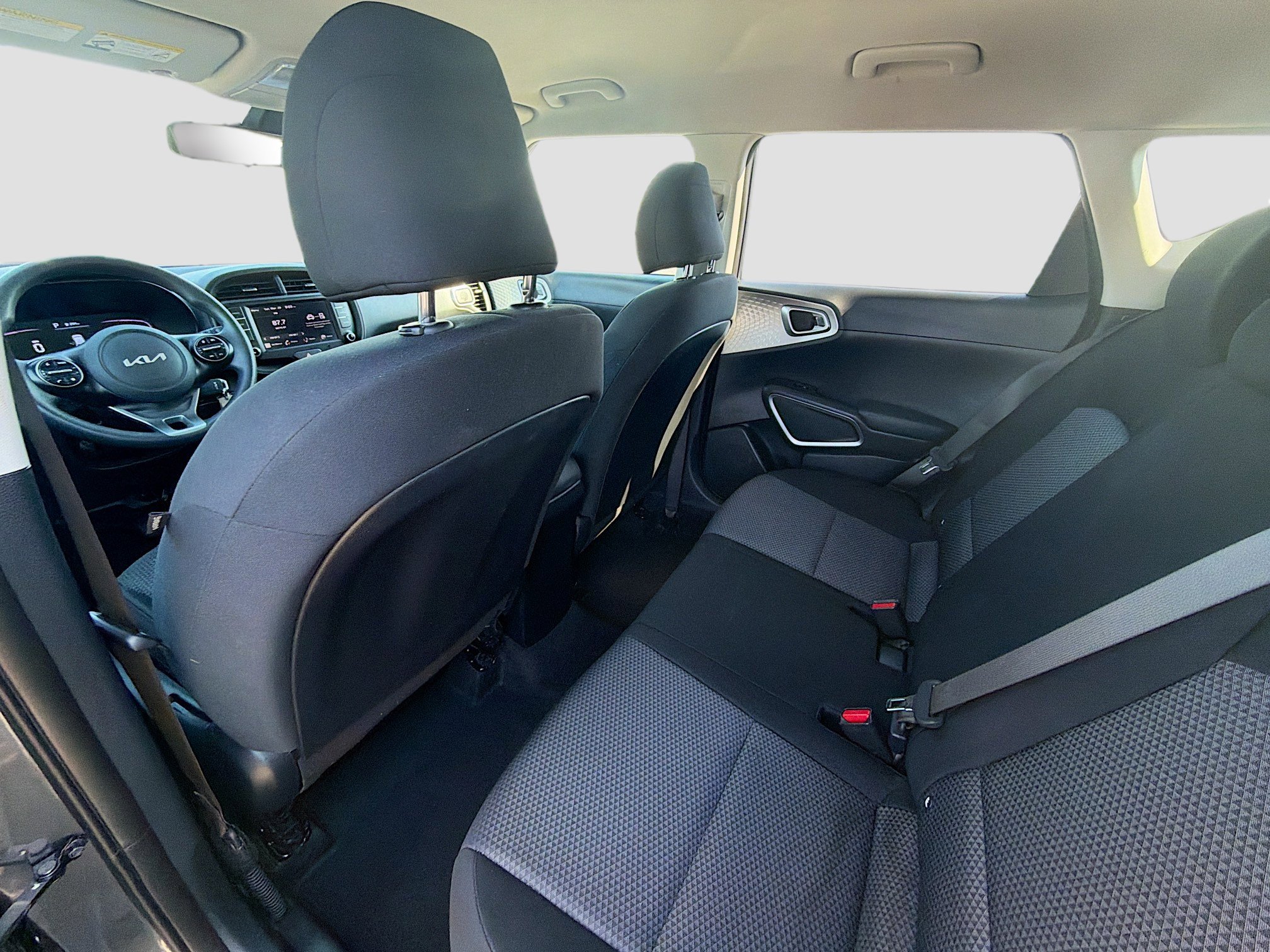 Used 2024 Kia Soul LX w/ Option Group 015 image 23