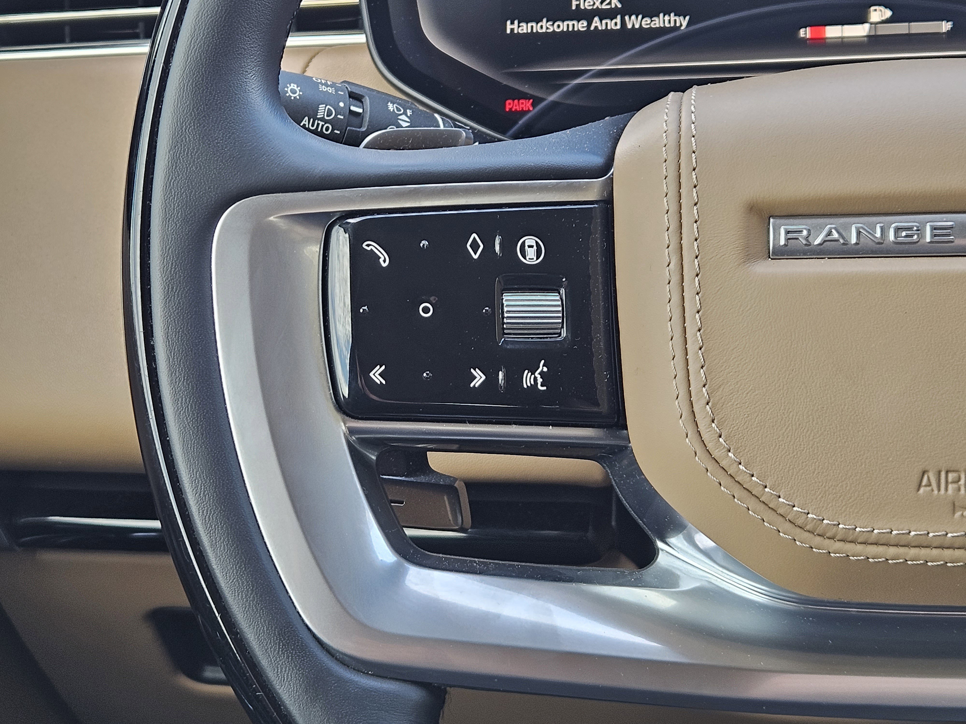 Used 2024 Land Rover Range Rover Autobiography image 29