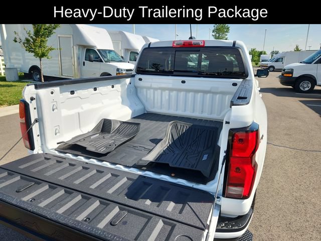Used 2026 Chevrolet Colorado LT w/ LT Convenience Package AWD/4WD image 32