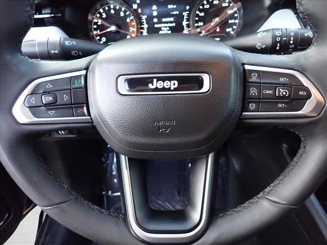 Used 2023 Jeep Compass Limited AWD/4WD image 16