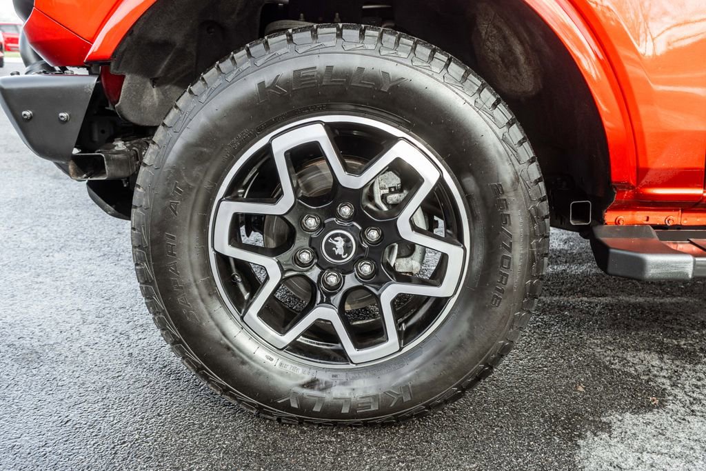 Used 2023 Ford Bronco Outer Banks image 35