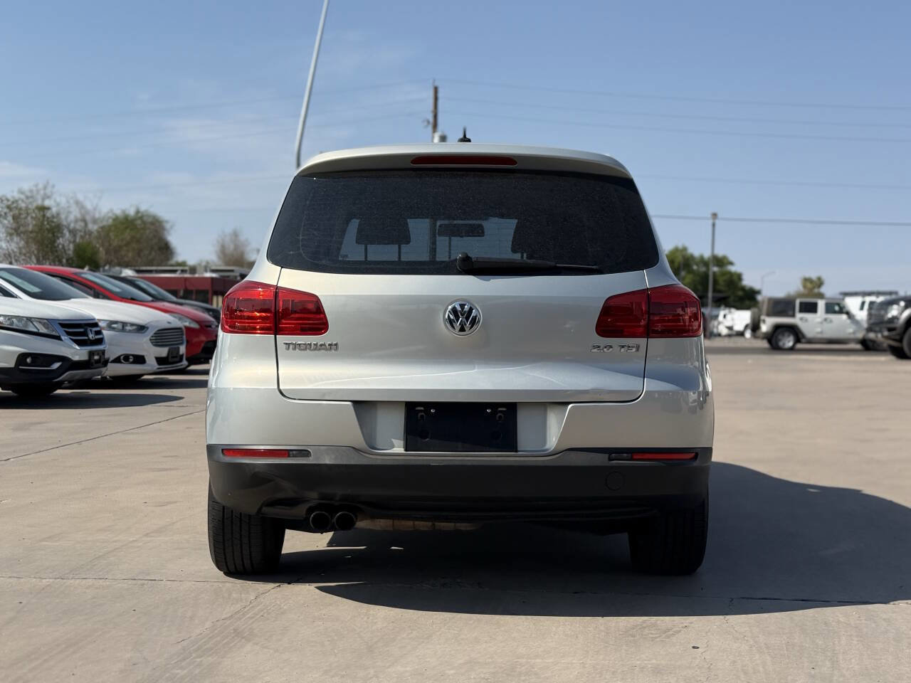 Used 2012 Volkswagen Tiguan S FWD image 6