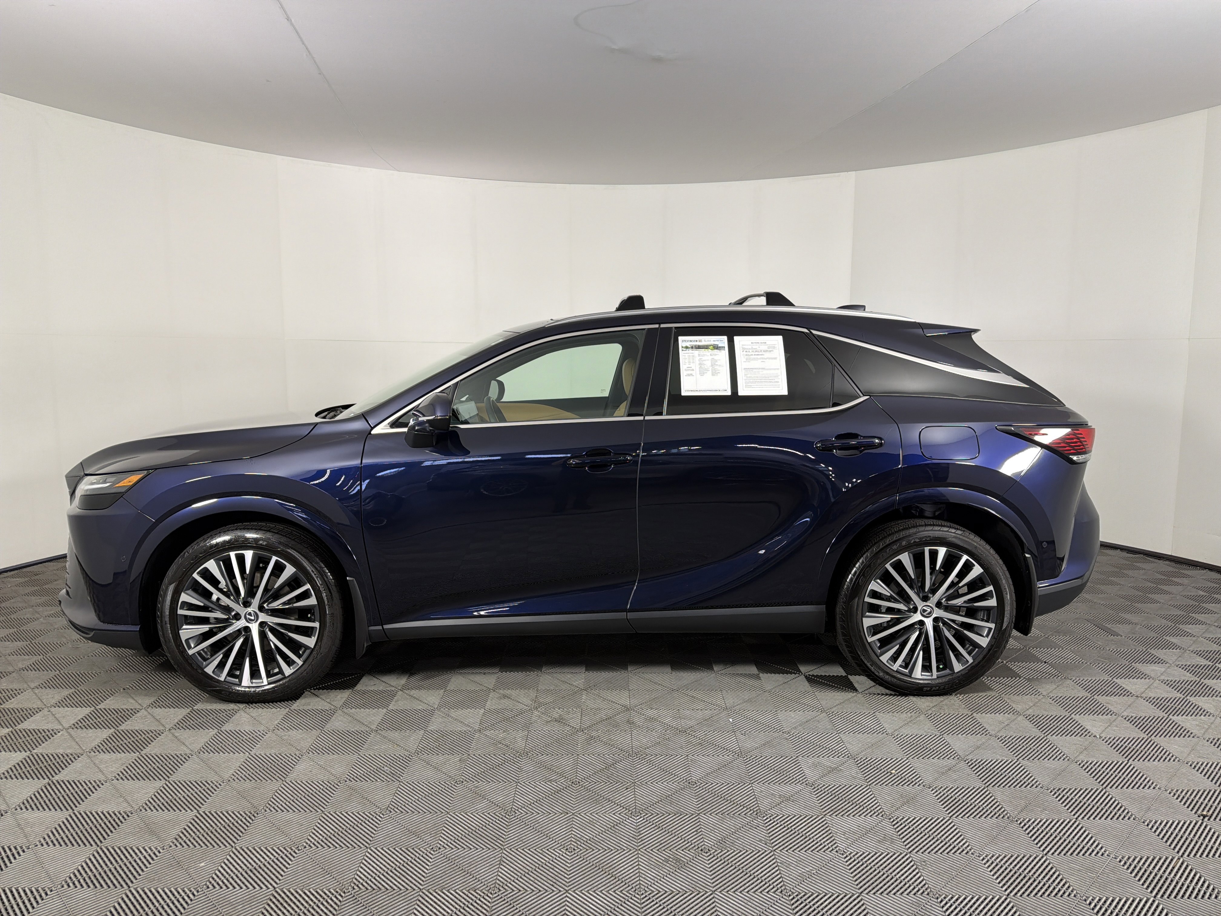 Used 2025 Lexus RX 350 w/ Convenience Package AWD/4WD image 21