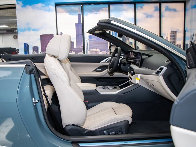 New 2026 BMW 430i xDrive Convertible w/ Premium Package image 23