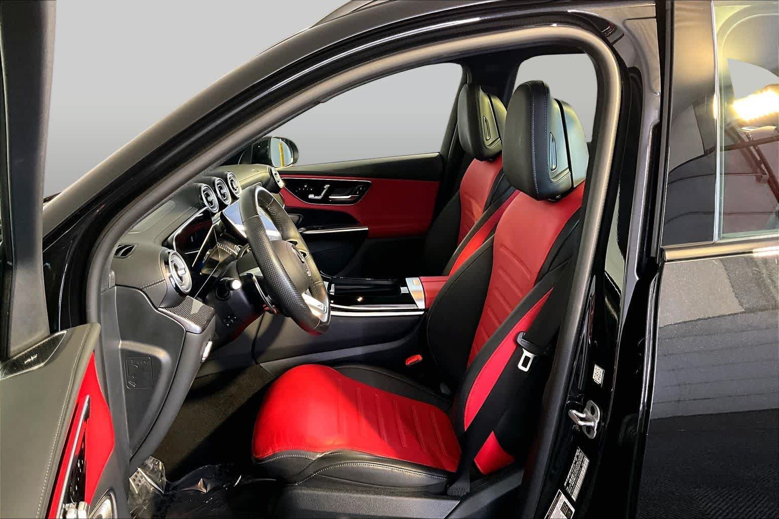 Used 2024 Mercedes-Benz GLC 43 AMG 4MATIC image 9