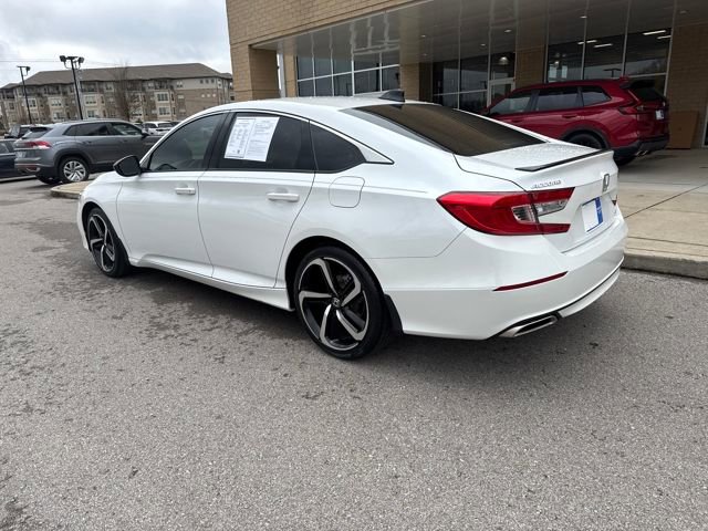 Used 2022 Honda Accord Sport image 2