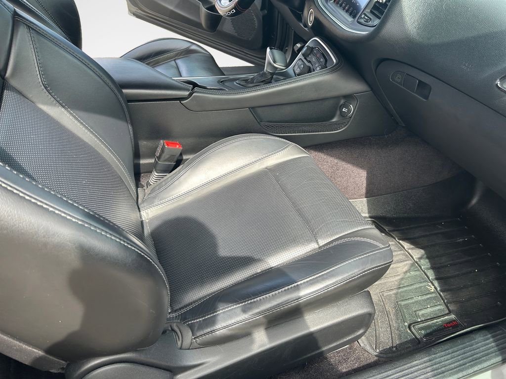 Certified 2017 Dodge Challenger SXT Plus image 30
