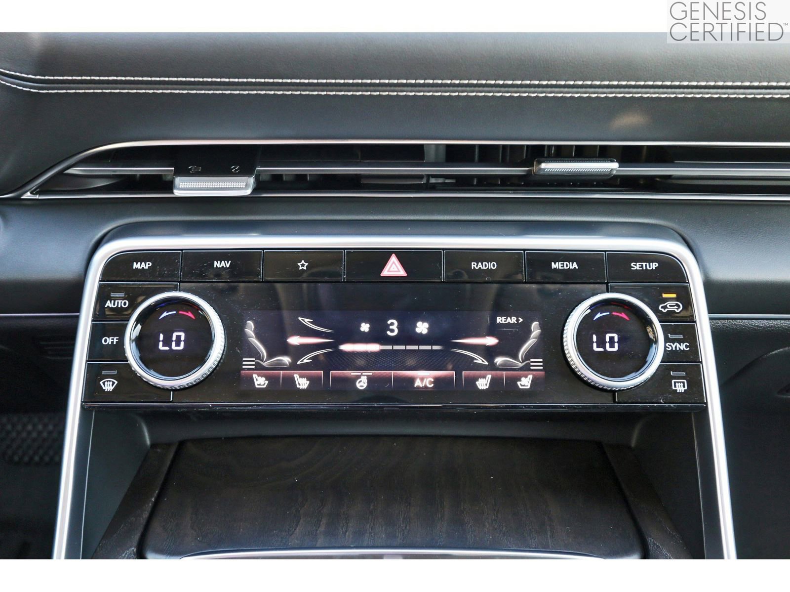 Used 2024 Genesis GV80 3.5T Prestige w/ Prestige Package image 28