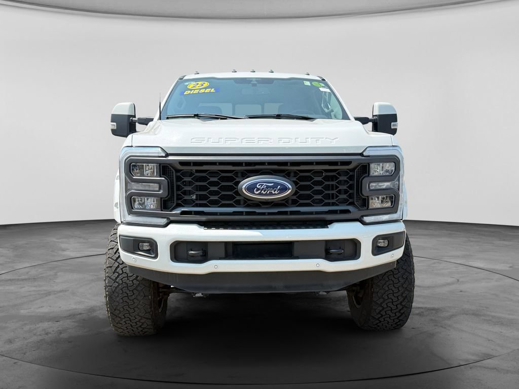 Used 2023 Ford F250 Lariat w/ Lariat Ultimate Package AWD/4WD image 4