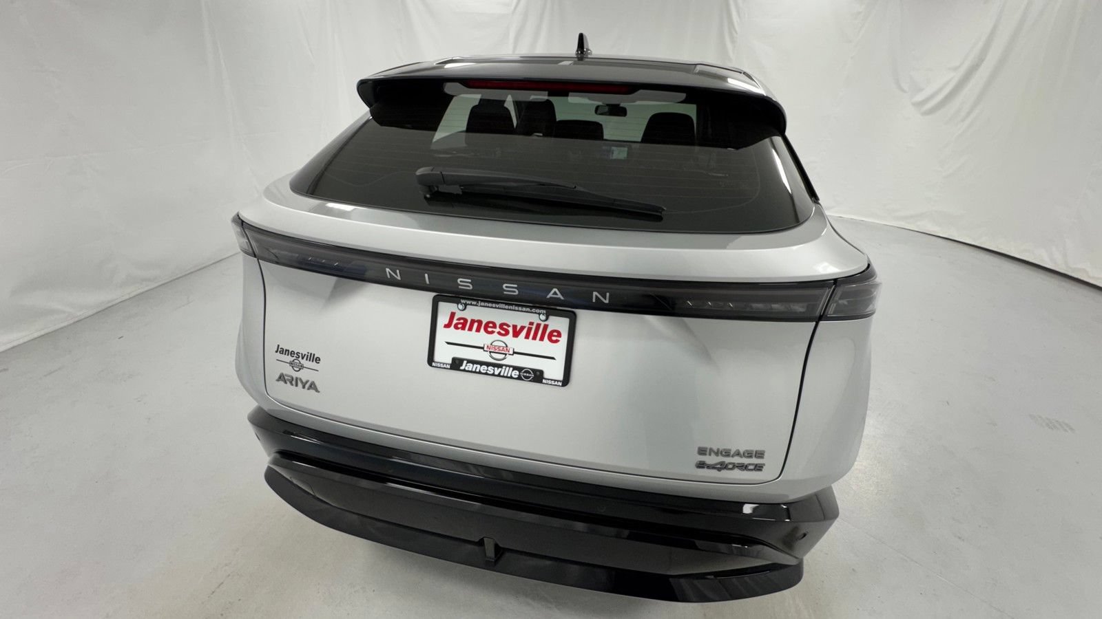 Certified 2024 Nissan Ariya AWD image 4