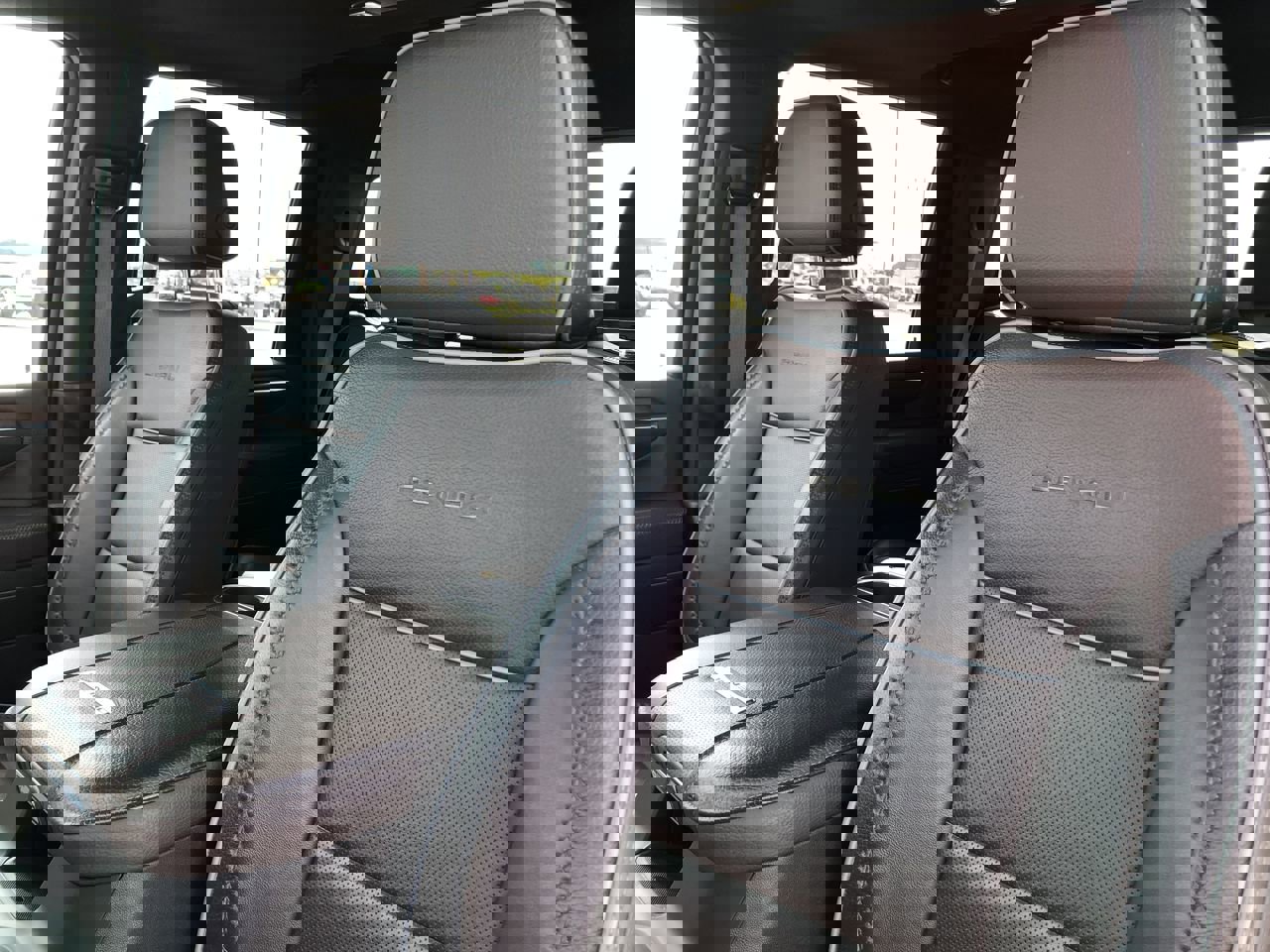 Used 2024 GMC Sierra 2500 Denali w/ Denali Reserve Package image 13