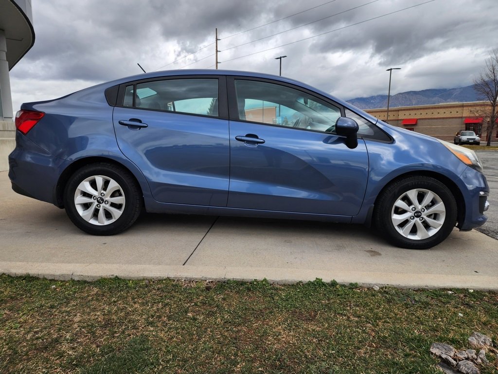 Used 2016 Kia Rio EX image 4