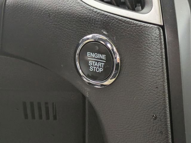 Used 2022 Ford Edge SEL image 18