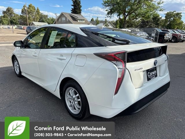 Used 2018 Toyota Prius Two w/ Prius Two Safety Plus Package FWD image 7