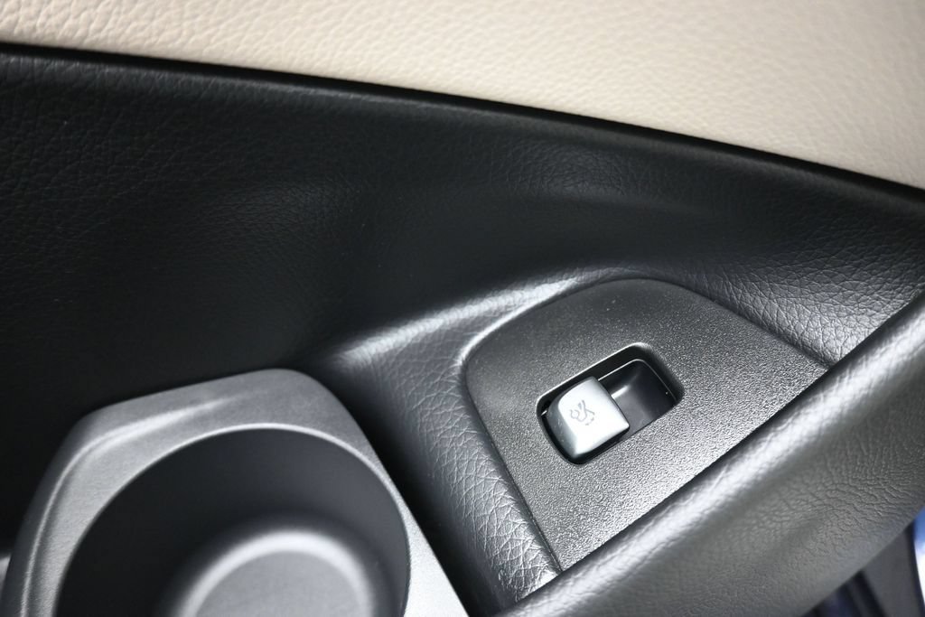 Used 2022 Mercedes-Benz E 350 Sedan w/ AMG Line Exterior image 12
