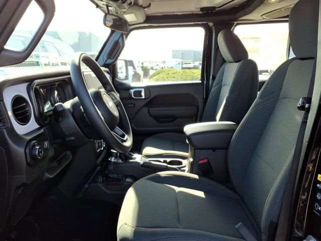 New 2026 Jeep Gladiator Sport image 15