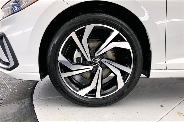 New 2026 Volkswagen Jetta SEL image 12