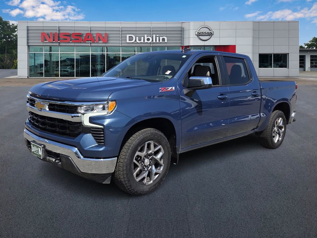 Used 2024 Chevrolet Silverado 1500 LT w/ Z71 Off-Road Package image 1