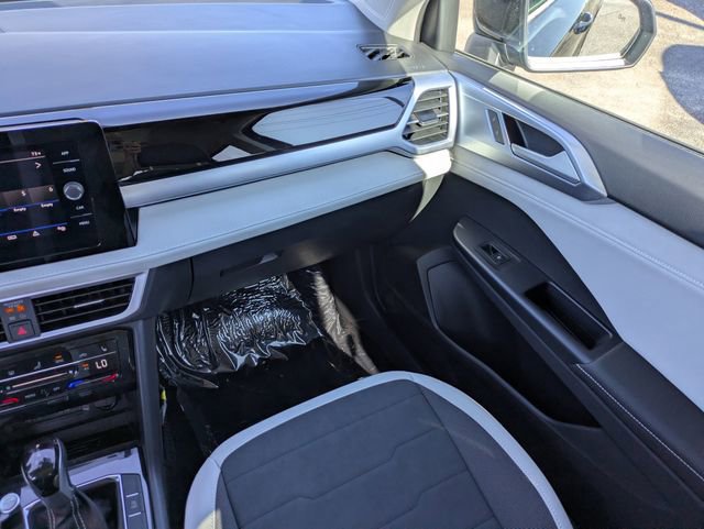 New 2026 Volkswagen Taos SE AWD/4WD image 17