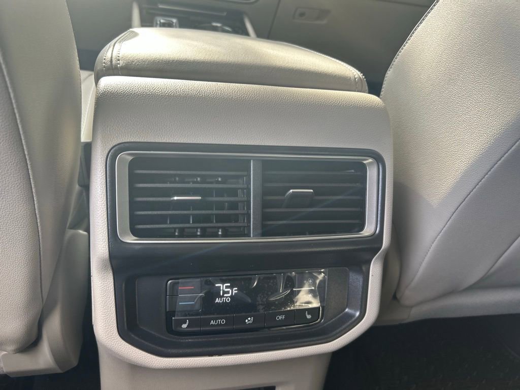 New 2026 Volkswagen Atlas SEL Premium R-Line image 50