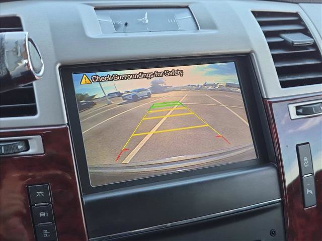 Used 2014 Cadillac Escalade Luxury RWD image 14