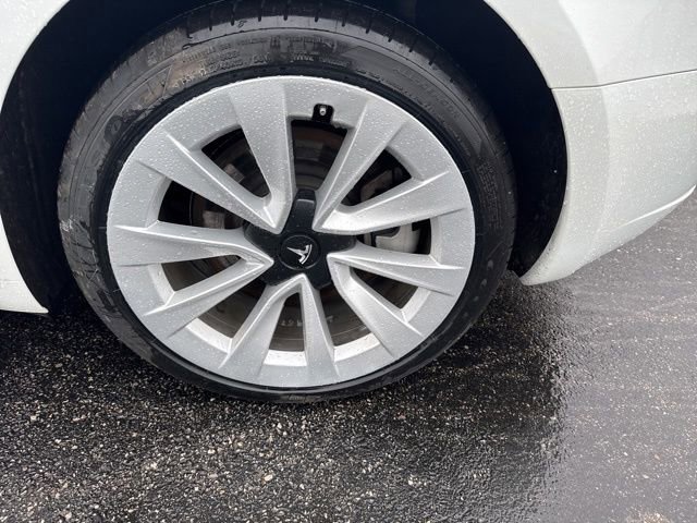 Used 2023 Tesla Model 3 Standard Range image 15