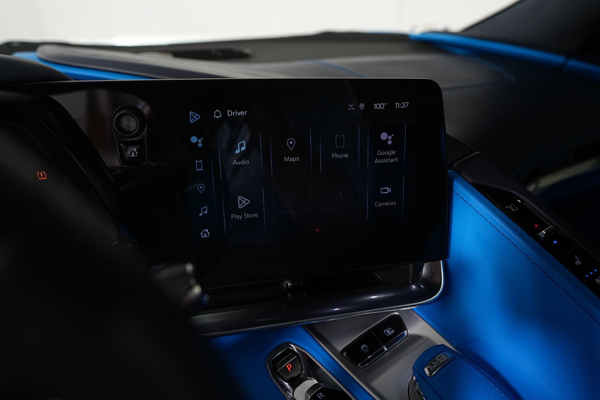 Used 2024 Chevrolet Corvette Stingray Premium Conv w/ Battery Protection Package RWD image 16