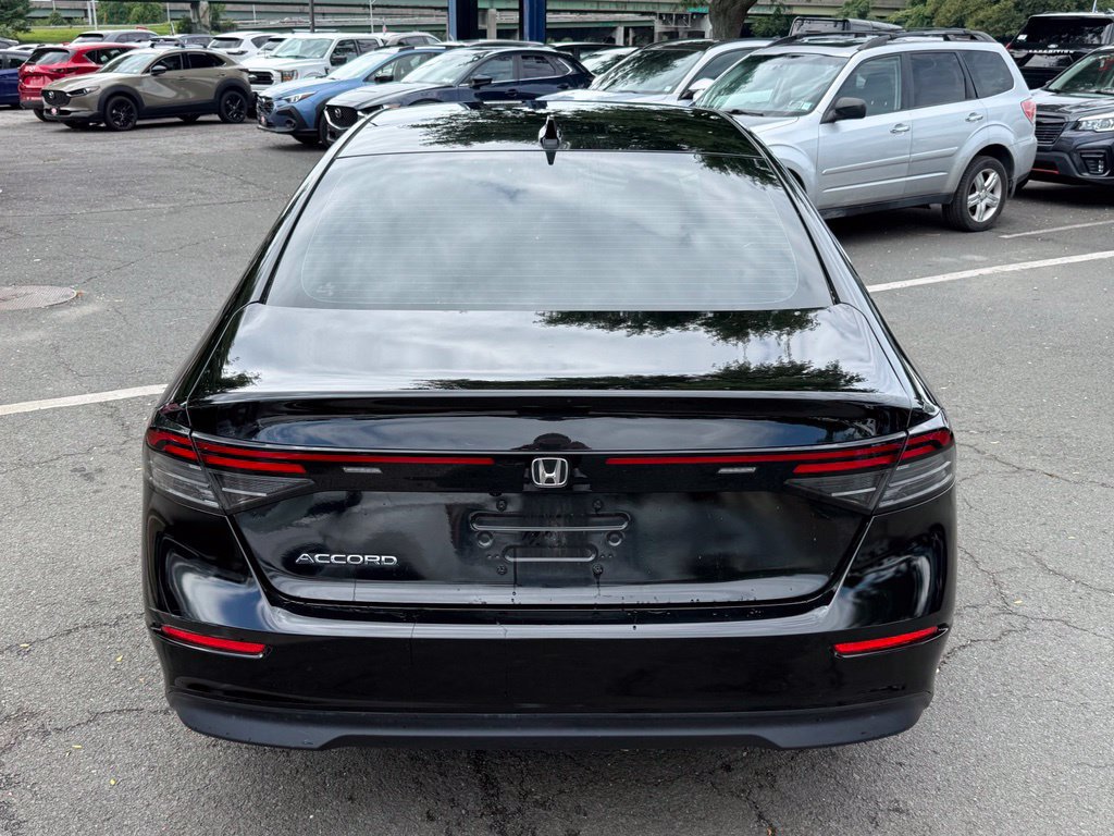 Used 2023 Honda Accord EX image 7