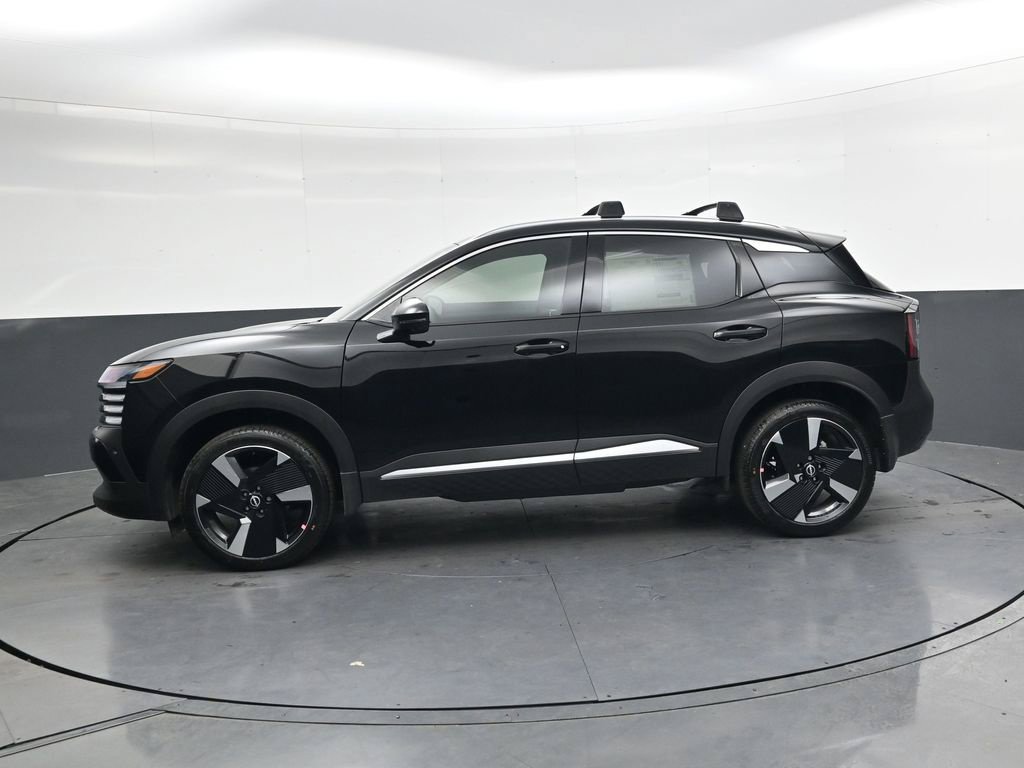Certified 2026 Nissan Kicks SR FWD image 11