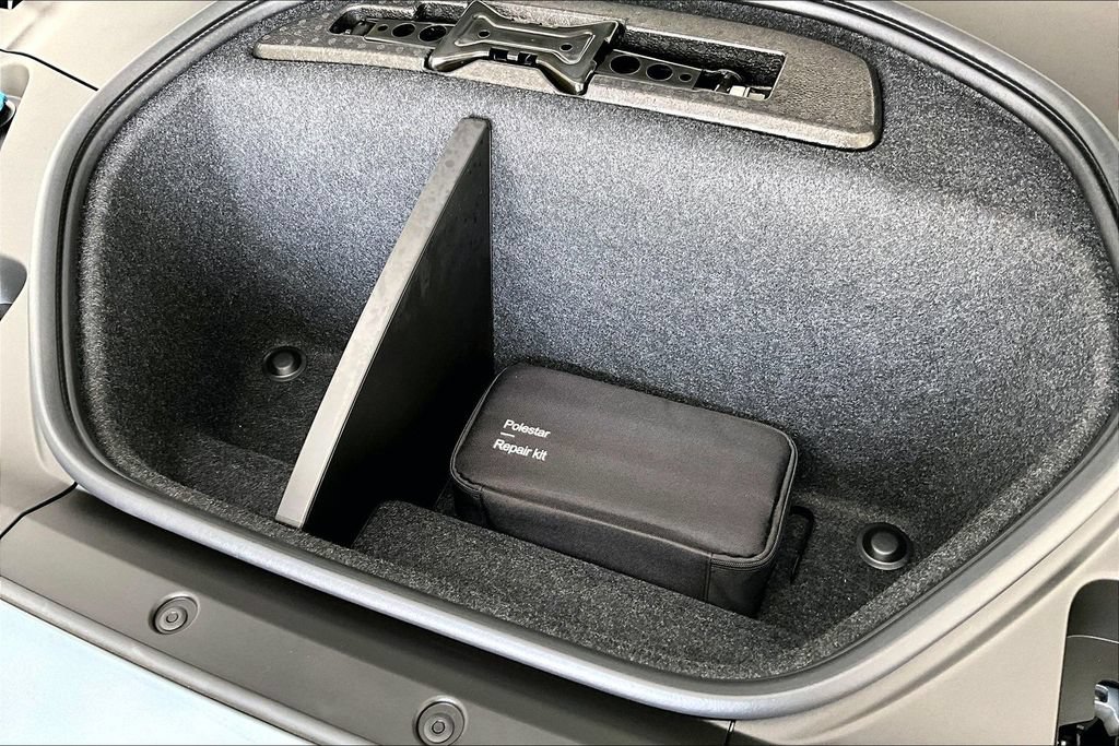 Used 2024 Polestar Polestar 2 RWD image 40