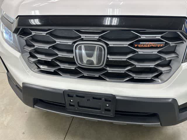 Used 2024 Honda Passport TrailSport image 31