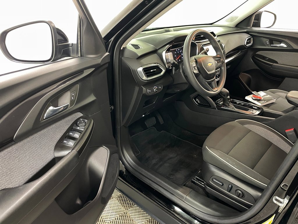 New 2023 Chevrolet TrailBlazer LT w/ Convenience Package image 21