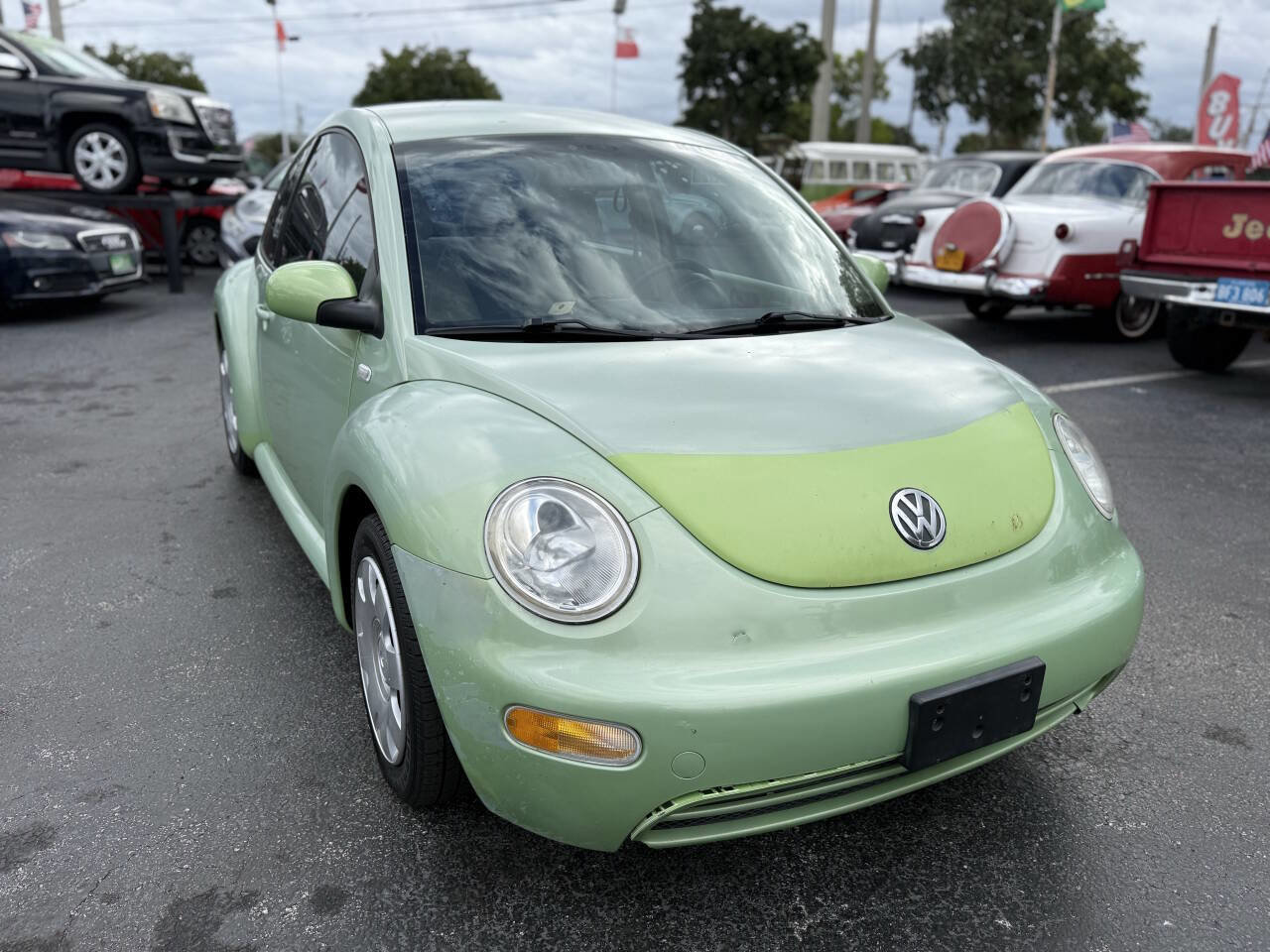 Used 2002 Volkswagen Beetle GL image 9
