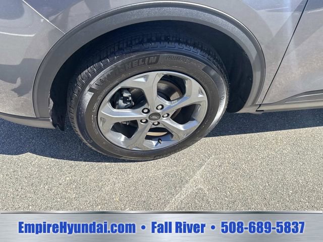 Used 2025 Ford Escape ST-Line Select AWD/4WD image 12