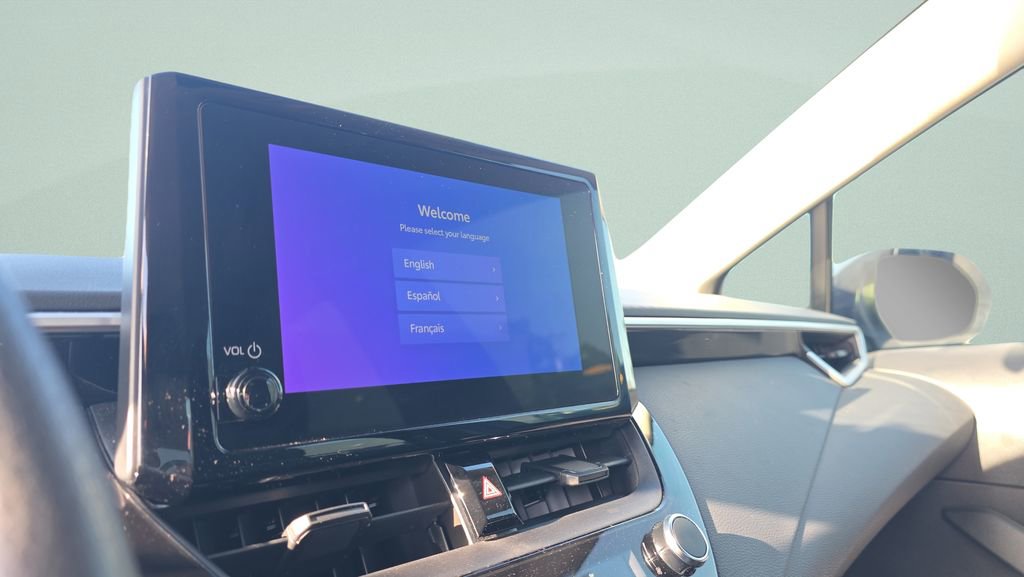 Used 2023 Toyota Corolla LE image 22