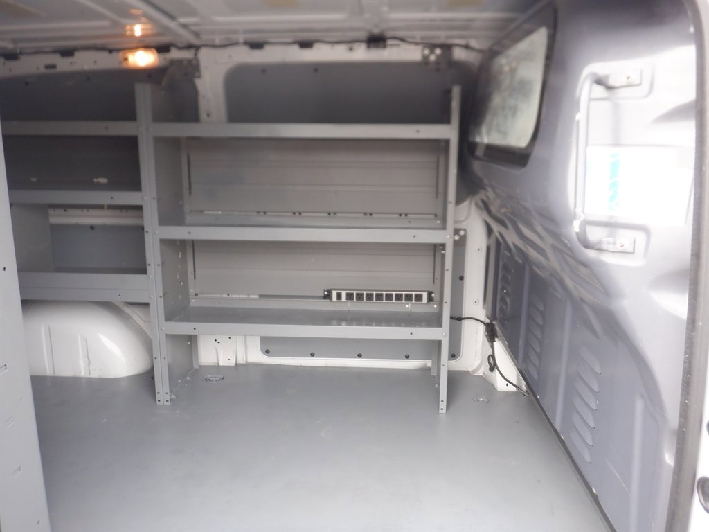 Used 2023 Mercedes-Benz Metris image 14