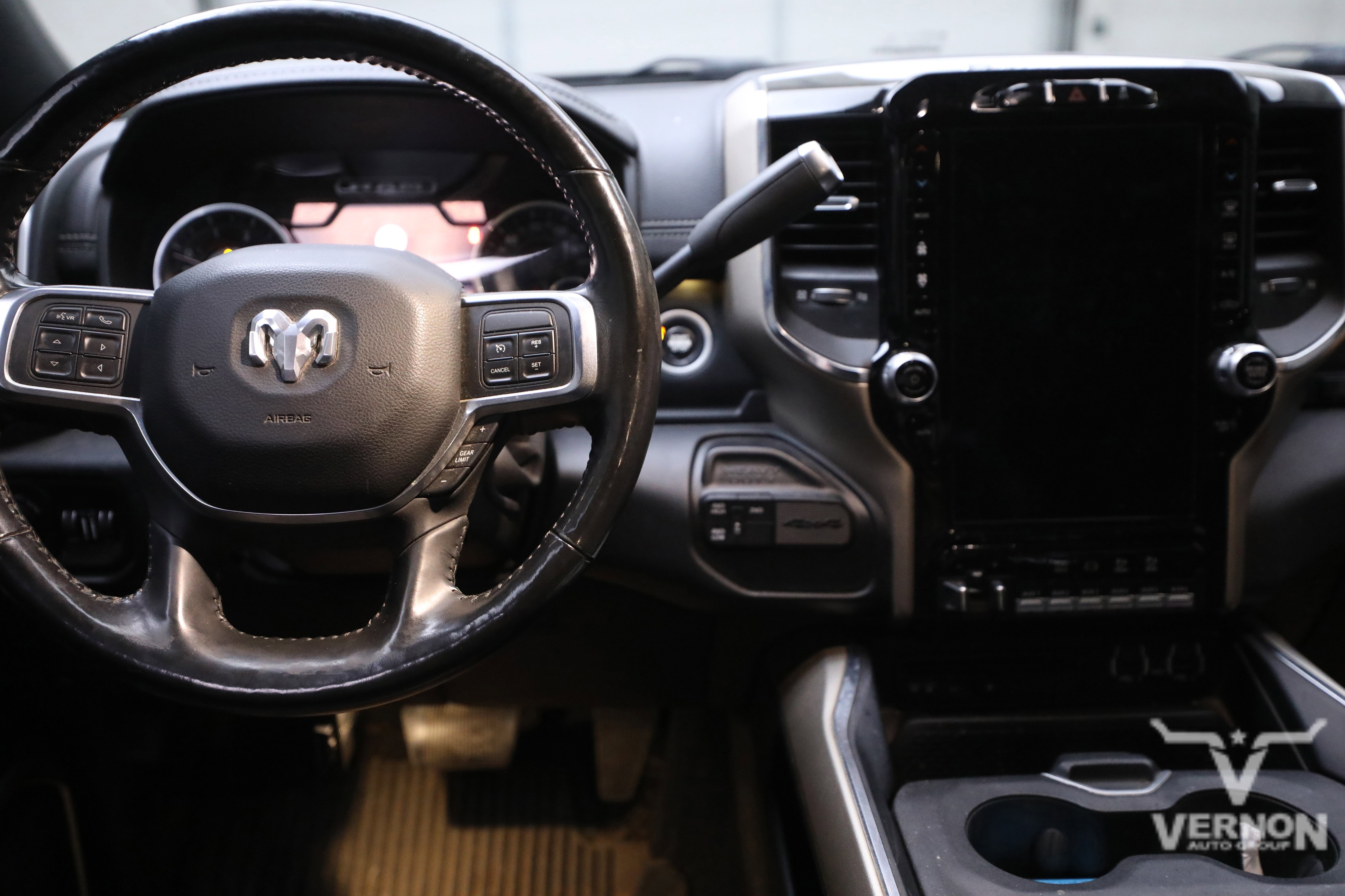 Used 2019 RAM 3500 Laramie image 8