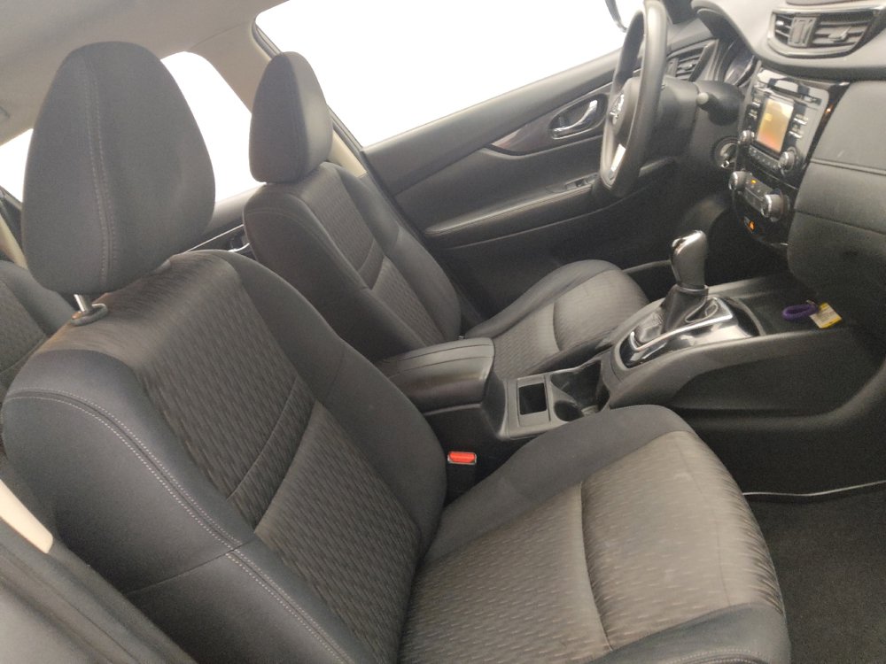 Used 2017 Nissan Rogue S AWD/4WD image 21