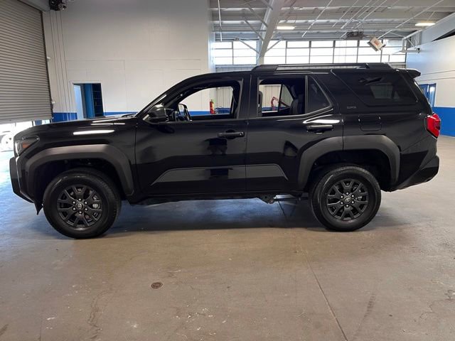 Used 2025 Toyota 4Runner SR5 AWD/4WD image 6