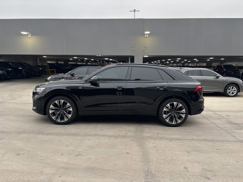 New 2026 Audi Q8 Premium Plus image 9