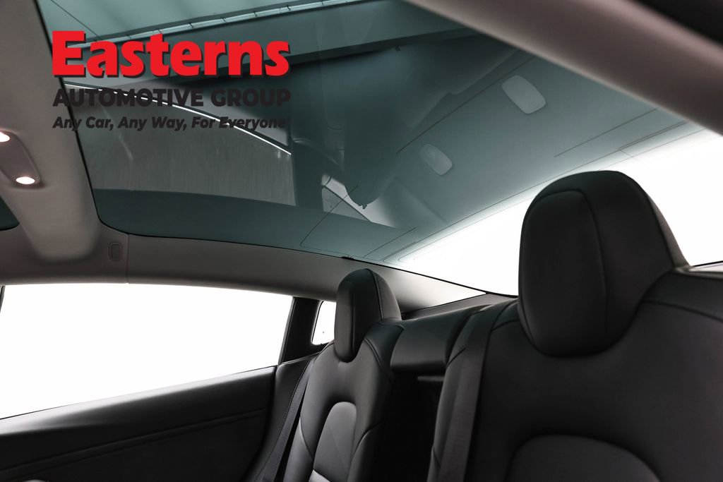 Used 2019 Tesla Model 3 Standard Range RWD image 32