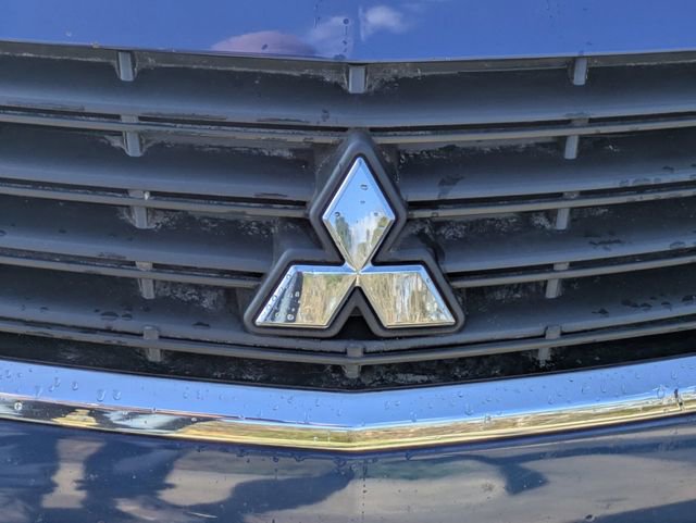 Used 2009 Mitsubishi Galant ES image 26