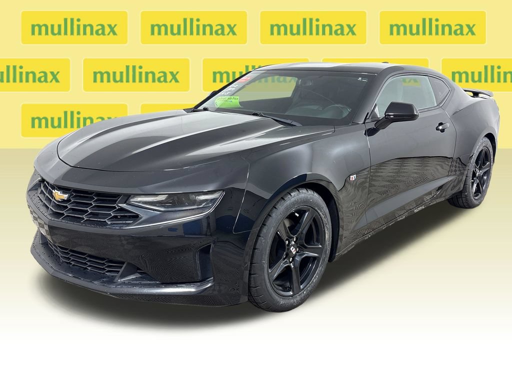 Used 2019 Chevrolet Camaro LT RWD image 10