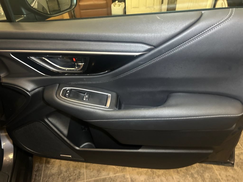 Used 2022 Subaru Outback Limited AWD/4WD image 16