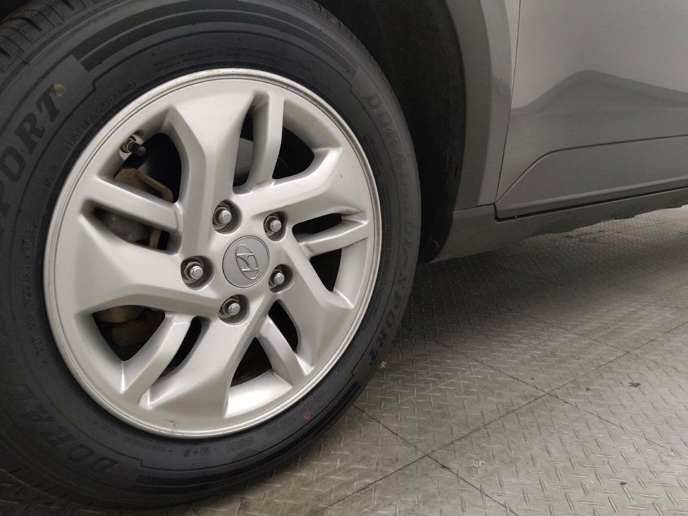 Used 2021 Hyundai Venue SE image 31